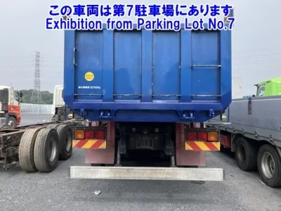 Hino TRUCK