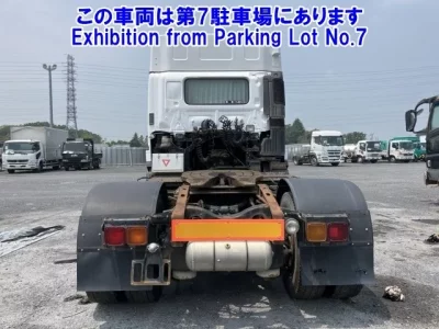 Hino TRUCK