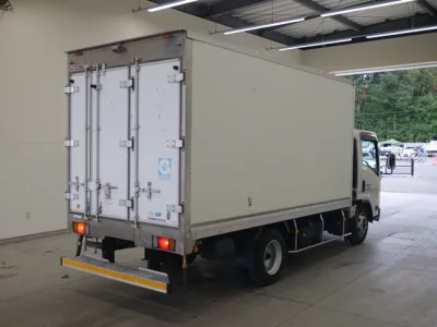 Isuzu ELF