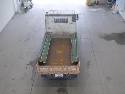 Isuzu TRUCK