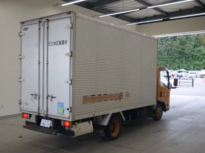 Isuzu ELF