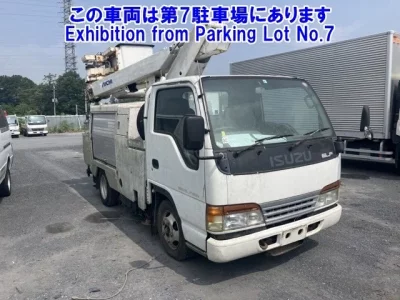 Isuzu ELF