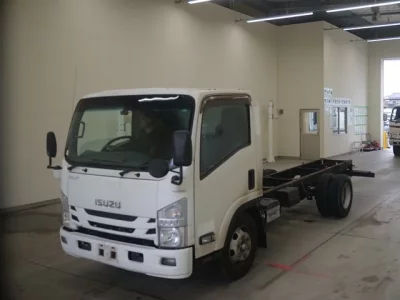 Isuzu ELF
