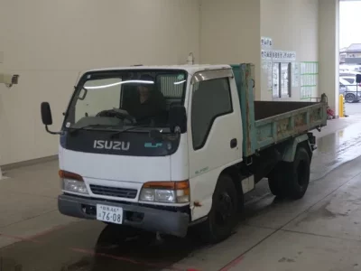 Isuzu ELF