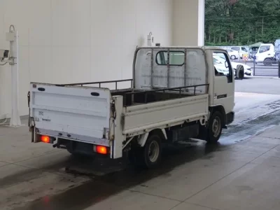 Nissan ATLAS