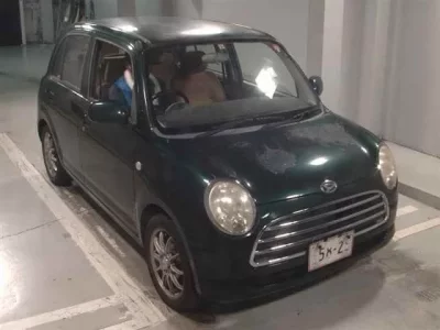 Daihatsu MIRA