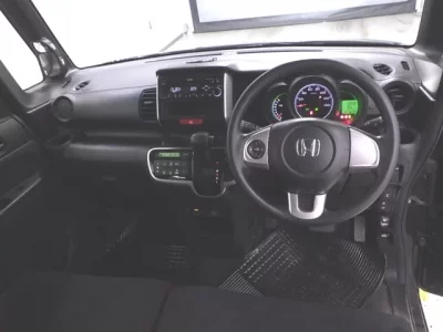 Honda N BOX PLUS