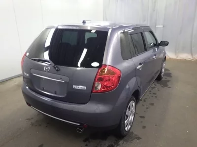 Mazda VERISA