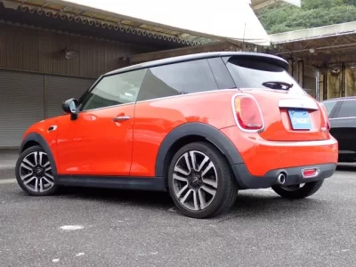 BMW MINI