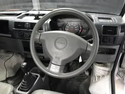 Nissan CLIPPER TRUCK
