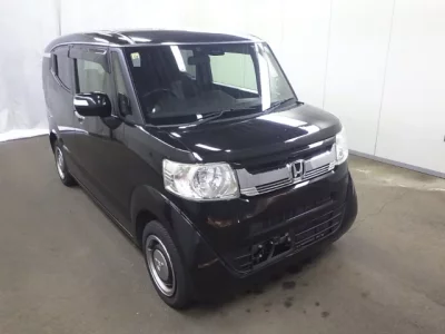 Honda N BOX SLASH