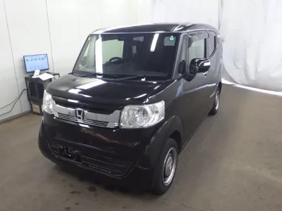 Honda N BOX SLASH