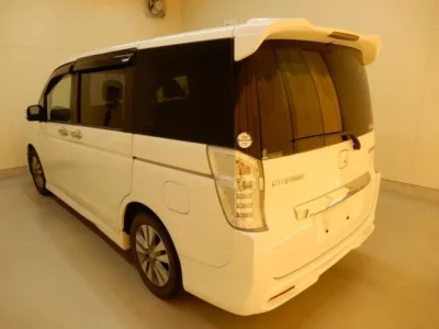 Honda STEP WAGON