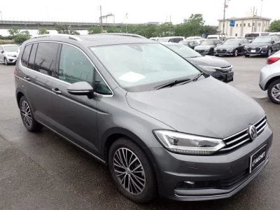 Volkswagen GOLF TOURAN