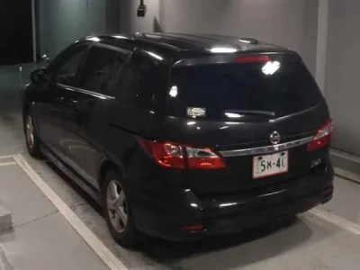 Nissan LAFESTA