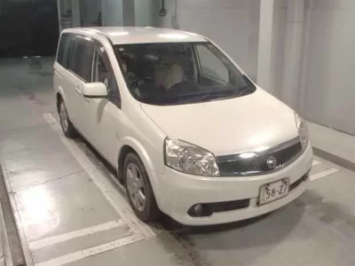 Nissan LAFESTA