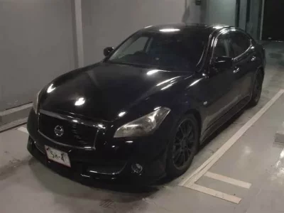 Nissan FUGA