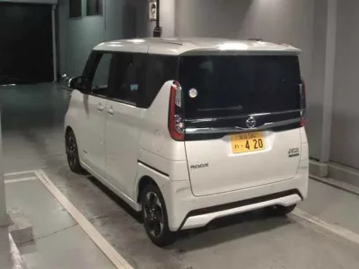 Nissan ROOX