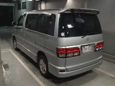 Toyota HIACE REGIUS
