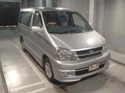 Toyota HIACE REGIUS