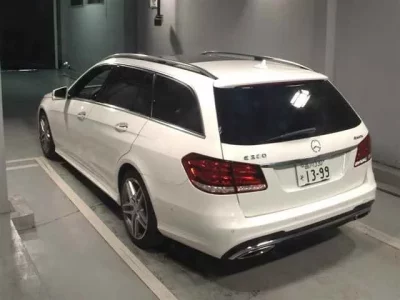 Mercedes-Benz E CLASS WAGON