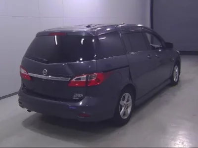 Nissan LAFESTA