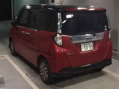 Toyota TANK