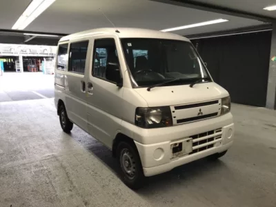 Mitsubishi MINICAB VAN
