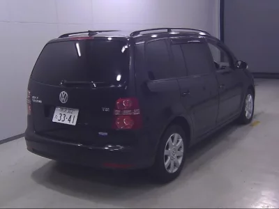 Volkswagen GOLF TOURAN