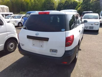 Nissan AD