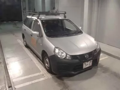 Nissan AD