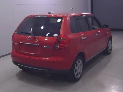 Mazda VERISA