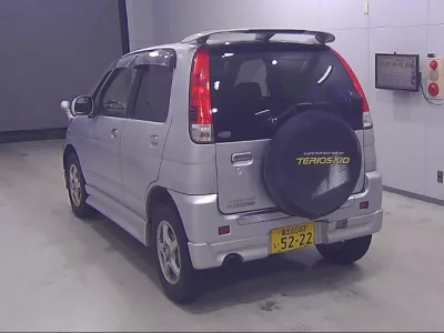 Daihatsu TERIOS KID