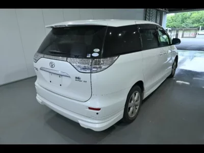 Toyota ESTIMA HYBRID