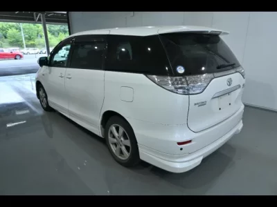 Toyota ESTIMA HYBRID