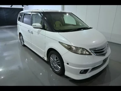 Honda ELYSION
