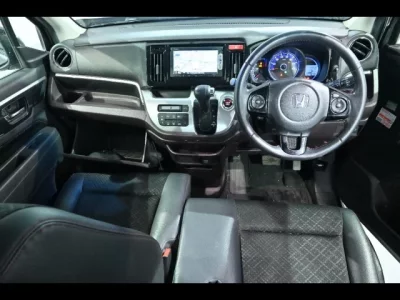 Honda N WGN
