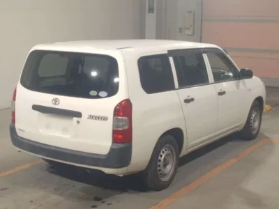Toyota SUCCEED