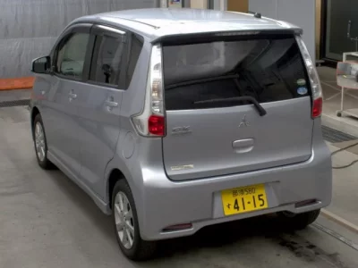 Mitsubishi EK CUSTOM