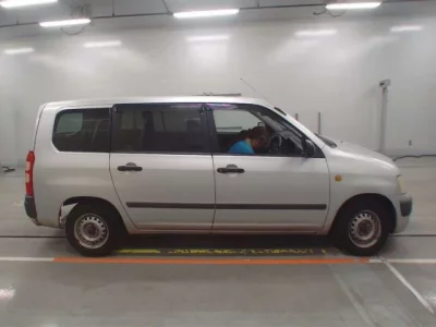 Toyota SUCCEED