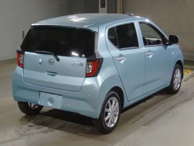Daihatsu MIRA E S