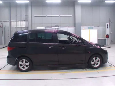 Nissan LAFESTA