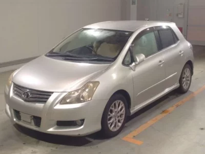 Toyota BLADE