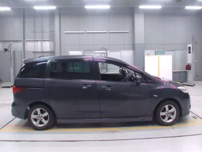 Nissan LAFESTA