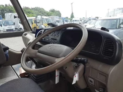 Toyota COASTER