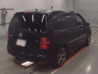 Volkswagen GOLF TOURAN