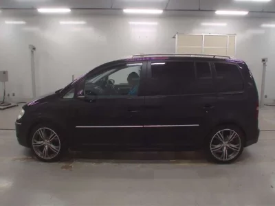 Volkswagen GOLF TOURAN