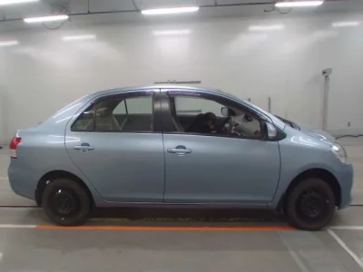 Toyota BELTA