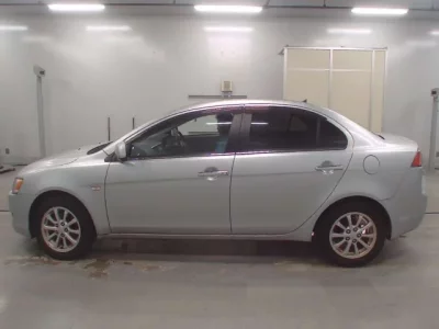 Mitsubishi GALANT FORTIS