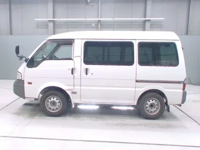 Mazda BONGO VAN